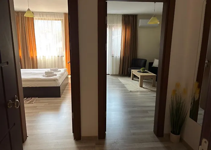 рафаела-мартина-регнум Apartment Bansko